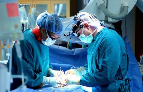 Злокачественные образования удаляются только хирургическим путем