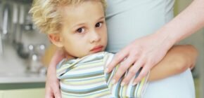 В детской практике основной момент, который должен быть решен перед ФГС, - устранение тревожности ребенка